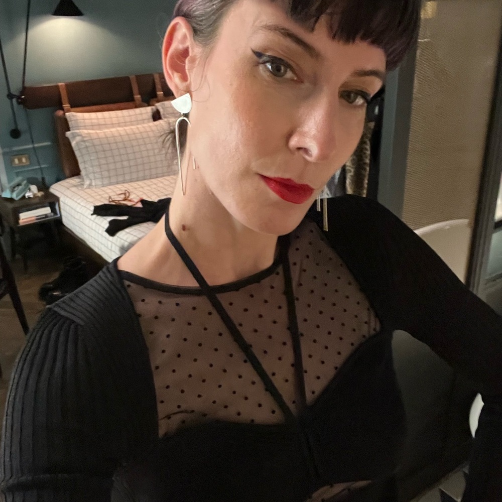 Meet your Posher, Joni